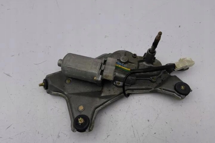 ESSUIE-GLACE ARRIÈRE VITRES TOYOTA PRIUS BERLINE (_W1_) 8513047010 1.5L HYBRID
