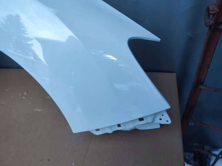 AILE DROIT SUBARU IMPREZA IV 4 GJ GP 06.12-11.17R AVEC OUVERTURE PEINTURE 37J