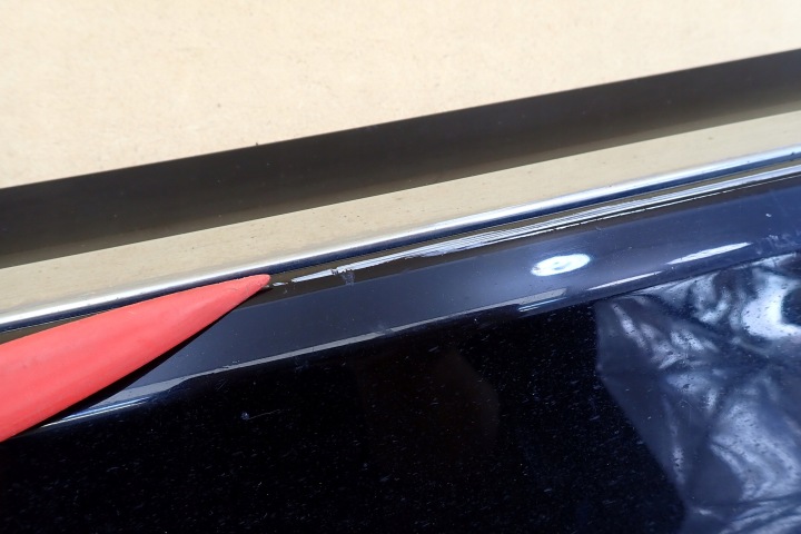 VOLVO XC60 II 2017- MOULURE PROTECTION LATÉRALE GAUCHE AVANT AVANT 31440302 LH OE