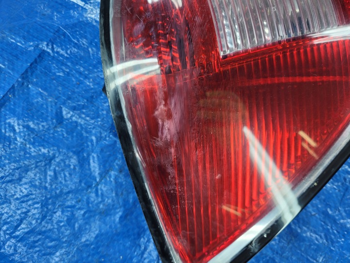 OPEL-CZESCI ASTRA H PHARE GAUCHE ARRIÈRE ARRIÈRE UNIVERSEL LIFT 13223675