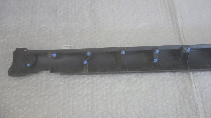 MOULURE SEUIL DROITE CITROEN C4 CACTUS 9801521780