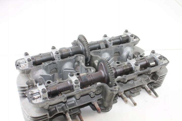 KAWASAKI ZEPHYR 750 CULASSE PISTON ARBRES SOUPAPES