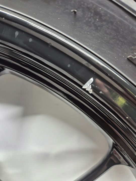 INDIAN FTR 1200 KOLO PNEU JANTE AVANT 120/70-19