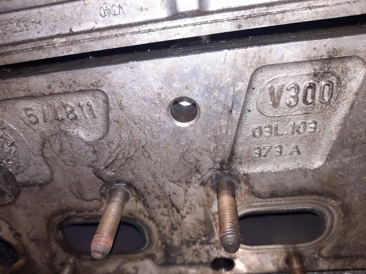 CULASSE ARBRES 1.6TDI CAY 03L103373A