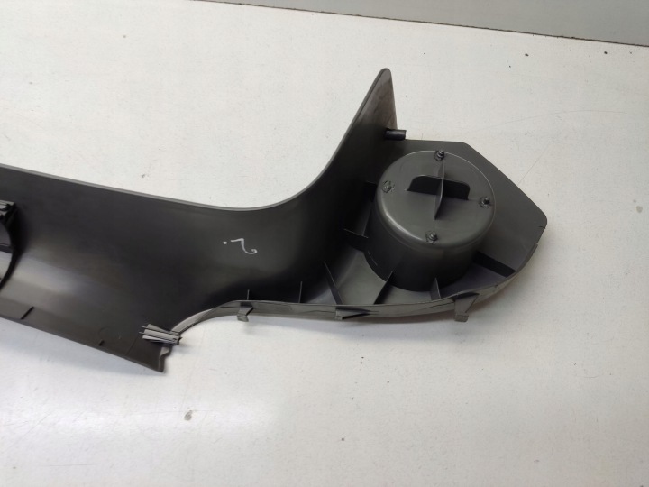 AUDI A5 8T 8F 2008 REVÊTEMENT SEUIL PORTES AVANT 8T0853906