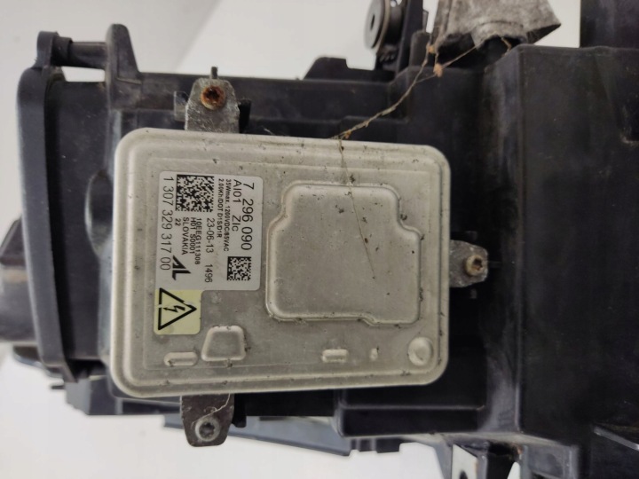 BMW 3 GT F34 2013 PROJECTEUR AVANT DROIT