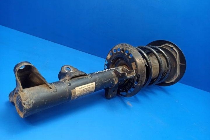 AMORTISSEUR AVANT DROIT MERCEDES-BENZ E (W212) A2123200413 2.2L DIESEL