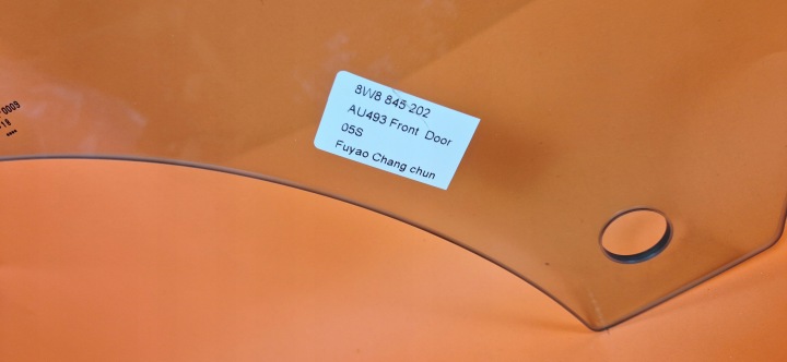 VITRE DE PORTIÈRE DROITE AVANT AUDI A5 8W8 8W8845202
