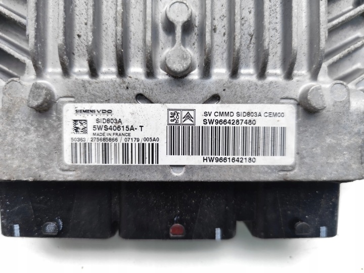 JEDNOSTA GESTIONNAIRE MOTEUR ECU PEUGEOT EXPERT FURGON (VF3A_, VF3U_, VF3X_)