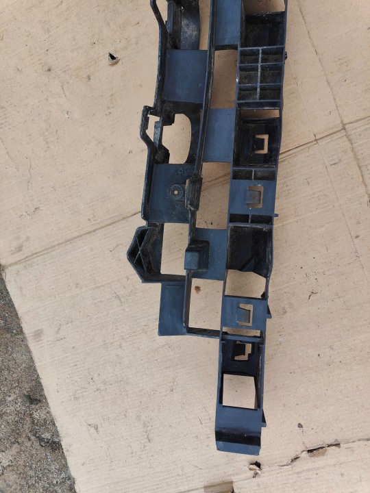 RENAULT OE 620905080R AMORTISSEUR PARE-CHOCS AVANT