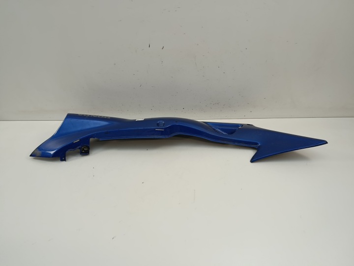 HONDA VFR 750 RC36 QUEUE PLASTIQUE GAUCHE