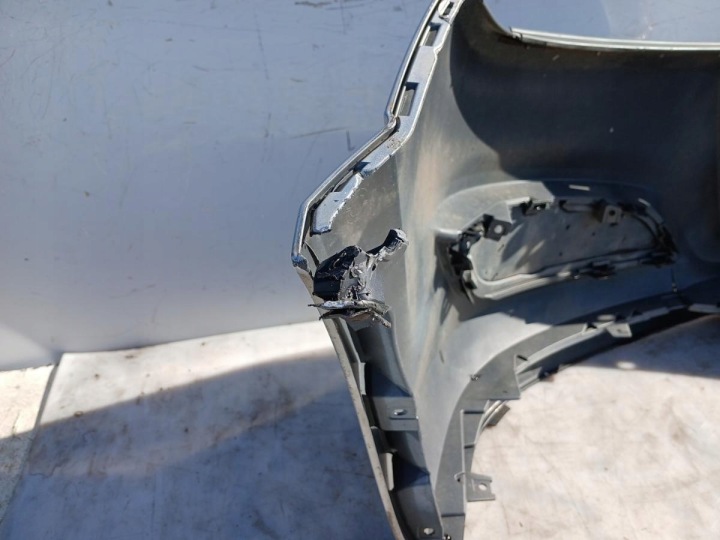 PARE-CHOCS AVANT AVANT OPEL ASTRA III H LIFT Z157 ARGENTÉ