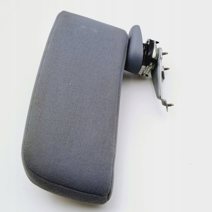 ACCOUDOIR GAUCHE AVANT OPEL MERIVA A 13156402 09132746 NR65