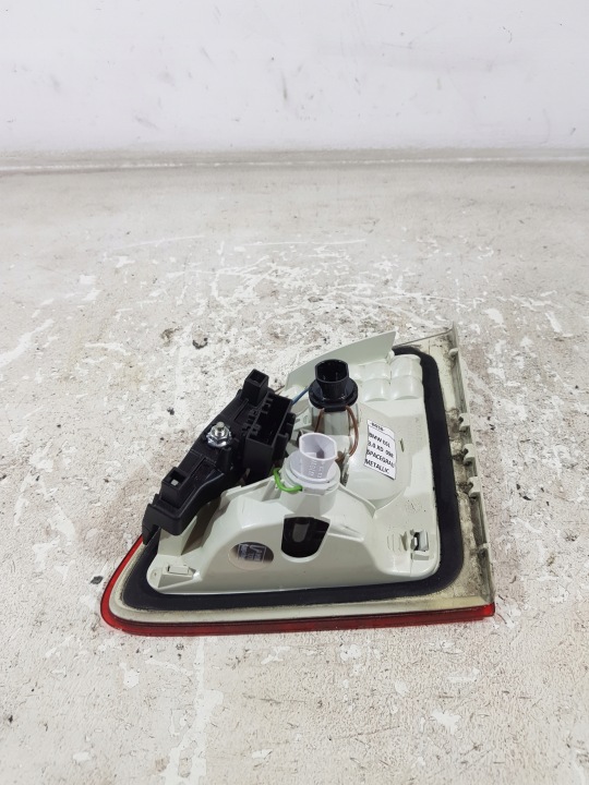 PHARE GAUCHE GAUCHE ARRIÈRE DANS COUVERCLE DE COFFRE 7177697 BMW E61 LCI EUROPE