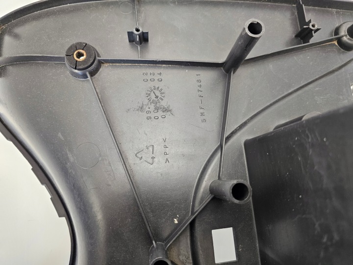 YAMAHA TEO TEO'S 125 PLANCHER PLATEFORME DEGRÉ REMPLISSAGE SOUS PIEDS PLASTIQUE