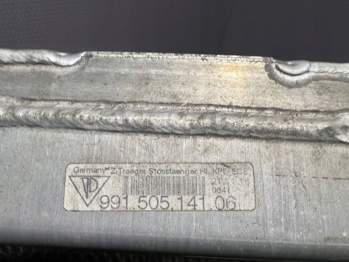 POUTRE ARRIÈRE PARE-CHOCS PORSCHE CARRERA 911 991