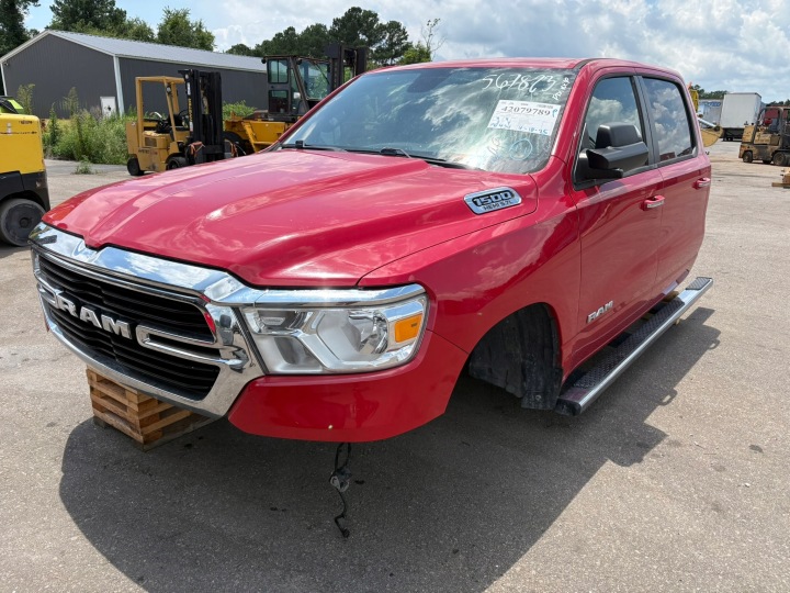 DODGE RAM 1500 V 2019- GRILLE CHROME COMPLET BIGHORN. 68366528AF
