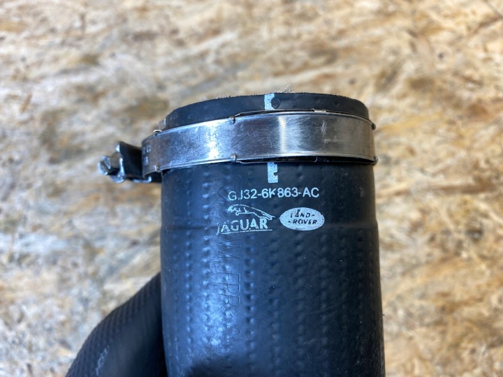 TUYAU TUYAU FIL EAU JAGUAR LAND ROVER GJ32-6K863