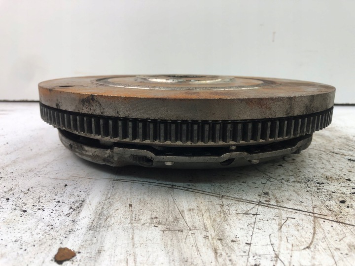 VW SEAT SKODA 1.4 TSI EMBRAYAGE COMPLET 03C105273P 03C141031D