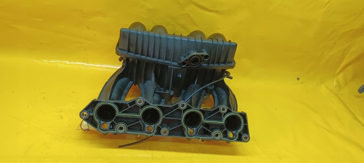 COLLECTEUR ADMISSION MERCEDES C-KLASA A1111402201