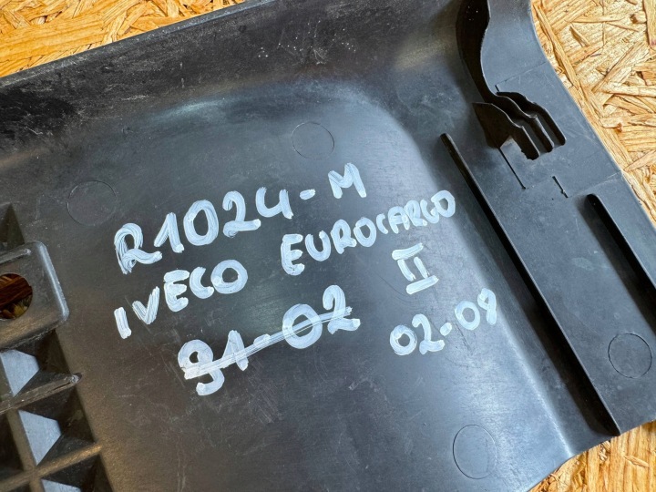 IVECO EUROCARGO II 2 02-08 DEGRÉ PARE-CHOCS HAUT