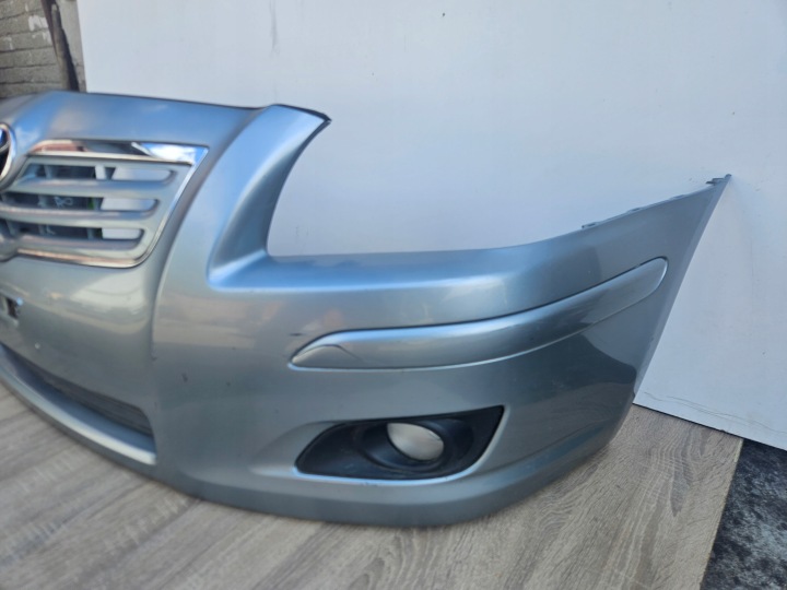 TOYOTA AVENSIS T25 06-08 LIFT PARE-CHOCS AVANT 1F8