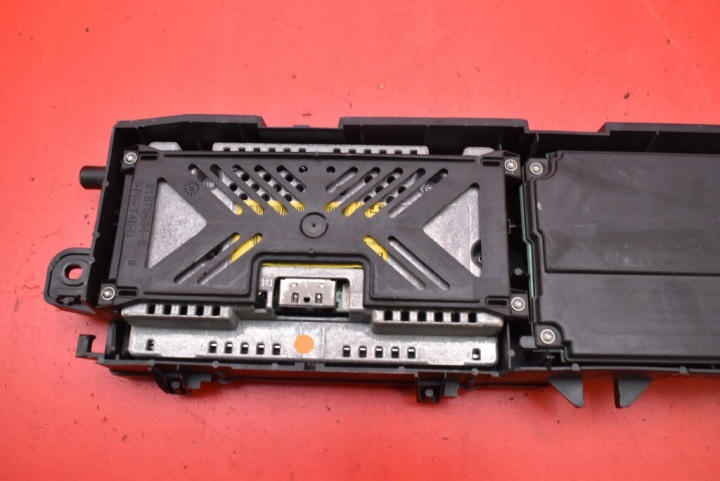 COMPTEUR MONITEUR EUROPE P8200487228A RENAULT MEGANE SCENIC 2 II 1.5 DCI