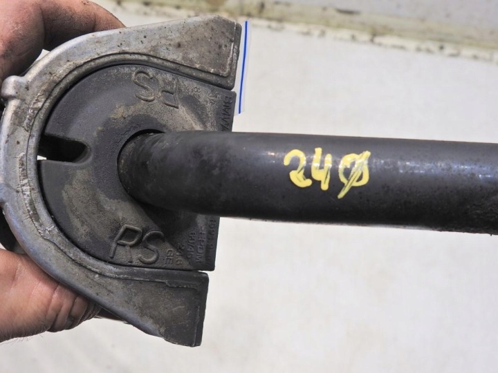 BARRE DE LIAISON STABILISATEUR AVANT BMW E61 2.5I 6760982
