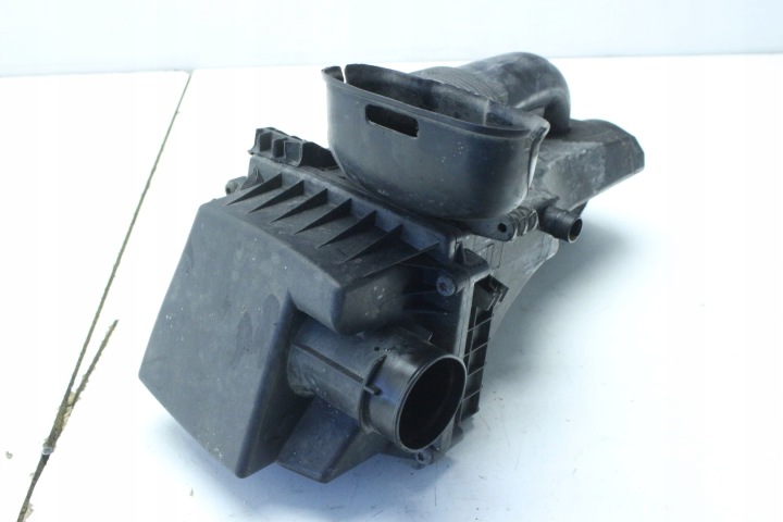 CHÂSSIS FILTRE AIR 8V21-9600-BH FORD FIESTA MK7 1.4 16V ESSENCE