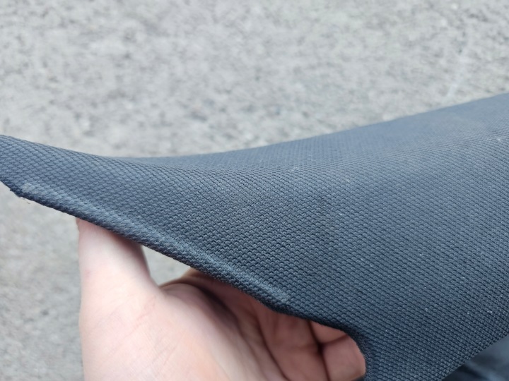 AUDI A6 C7 PROTECTION MONTANTS PARE-BRISE DROITE SOMBRE 4G0867234C