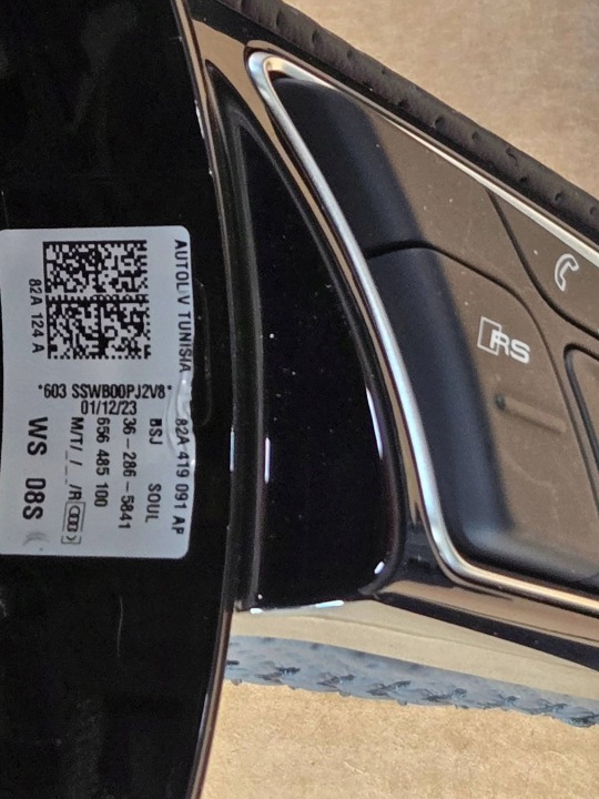 VOLANT AUDI RS3 8Y 82A419091AP 5500KM 2024R