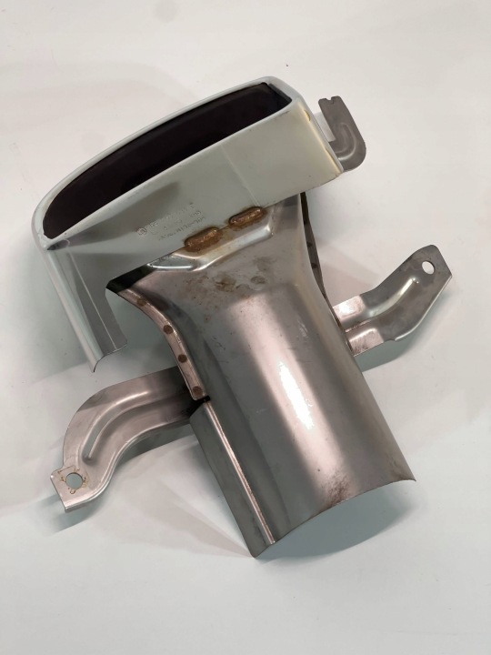 EMBOUT ÉCHAPPEMENT ARRIÈRE SKODA OCTAVIA MK3 (5E) 565253681E