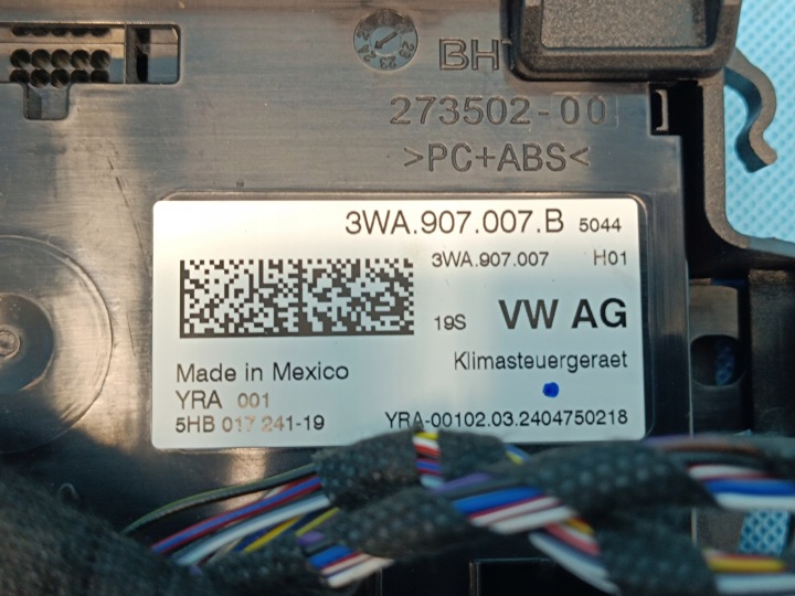 VW GOLF 8 VARIANT LIFT 1.5 TSI 110KW 2024 R MODULE CLIMATISATION 3WA907007B
