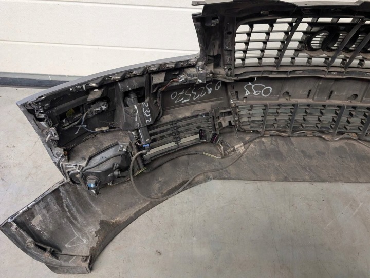 PARE-CHOCS AVANT AUDI A8 S8 D3 4E 4E0807105R