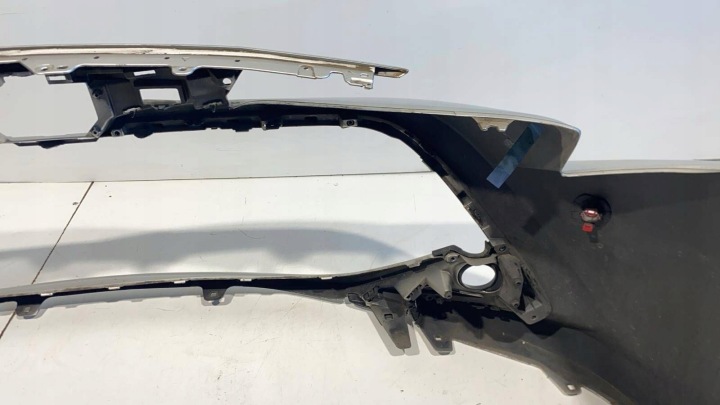 TOYOTA COROLLA E21 HAYON UNIVERSEL PARE-CHOCS AVANT AVANT 52119-02P40