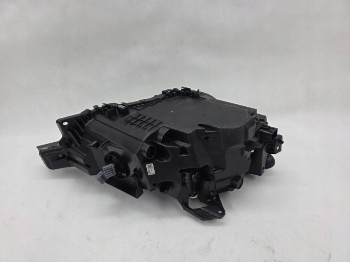 VOLVO XC60 2 II LIFT PHARE AVANT GAUCHE COMPLET LED MID EUROPE 32404709
