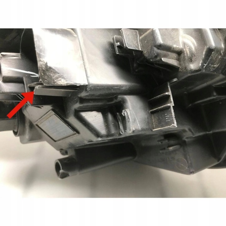 PROJECTEUR GAUCHE CÔTÉ TOYOTA COROLLA E210 E21 02AT00RL