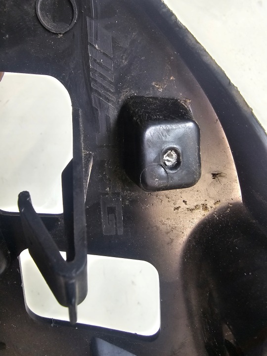 GLISSIÈRE POIGNÉE PARE-CHOCS DROIT MERCEDES E-KLASA AMG W214 22- A2148852802