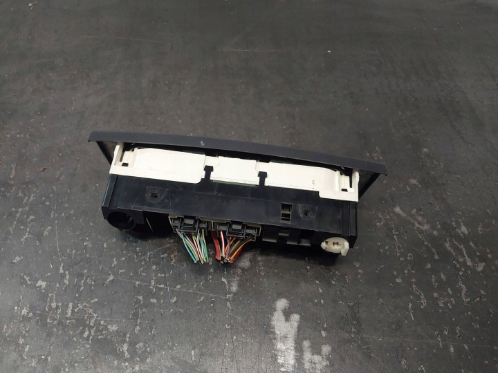PANNEAU CONDUIT D'AIR CLIMATISATION SKODA FABIA I 6Y0820045C
