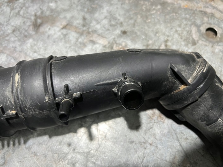 CITROEN C4 PICASSO II 1.2 THP FIL AIR TUYAU TUYAU 9807939780