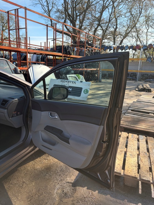 HONDA CIVIC IX BERLINE 2012R PORTES DROIT AVANT PEINTURE YR578M