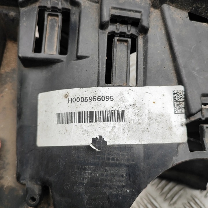 EMBOUT ÉCHAPPEMENT MERCEDES-BENZ A (W177) A1778857501 33687626 2018