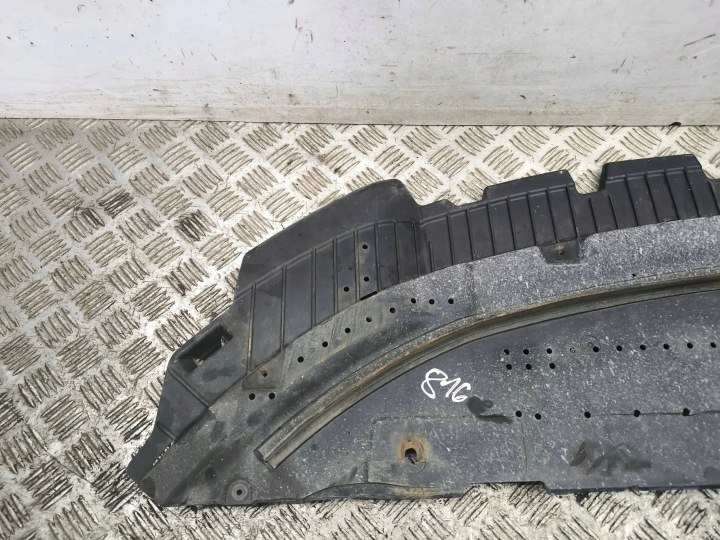 AUDI A7 S7 4G 2013 AVEC AVANT PROTECTION SOUS PARE-CHOCS AVANT AMORTISSEUR