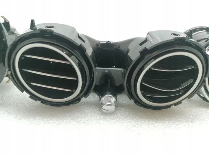 MERCEDES E CLASS W213 AIR VENT SET A2138307700 NOZZLE GRILLE