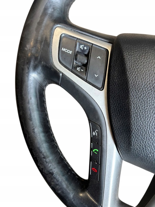 HYUNDAI I40 2013 VOLANT