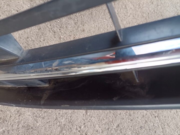 VW POLO VI GRILLE CALANDRE PROTECTION RADIATEUR GRILLE DE RADIATEUR 2G0853653L ENDOMMAGÉ