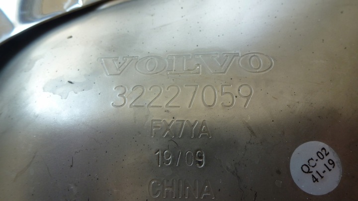 VOLVO V90 S90 EMBOUT ÉCHAPPEMENT GAUCHE 32227058