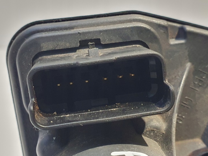 PAPILLON DES GAZ PEUGEOT 206 1.6 16V 0280750164