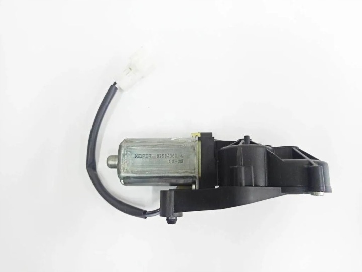 PETIT MOTEUR AVANT GAUCHE SIÈGES MERCEDES-BENZ C (W204) 0390203369