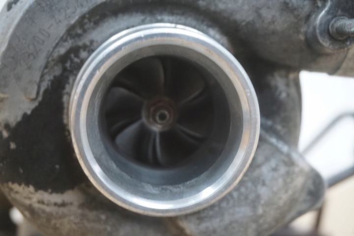 HYUNDAI GALLOPER TURBOCOMPRESSEUR TURBO 2,5 TDI 98-03R